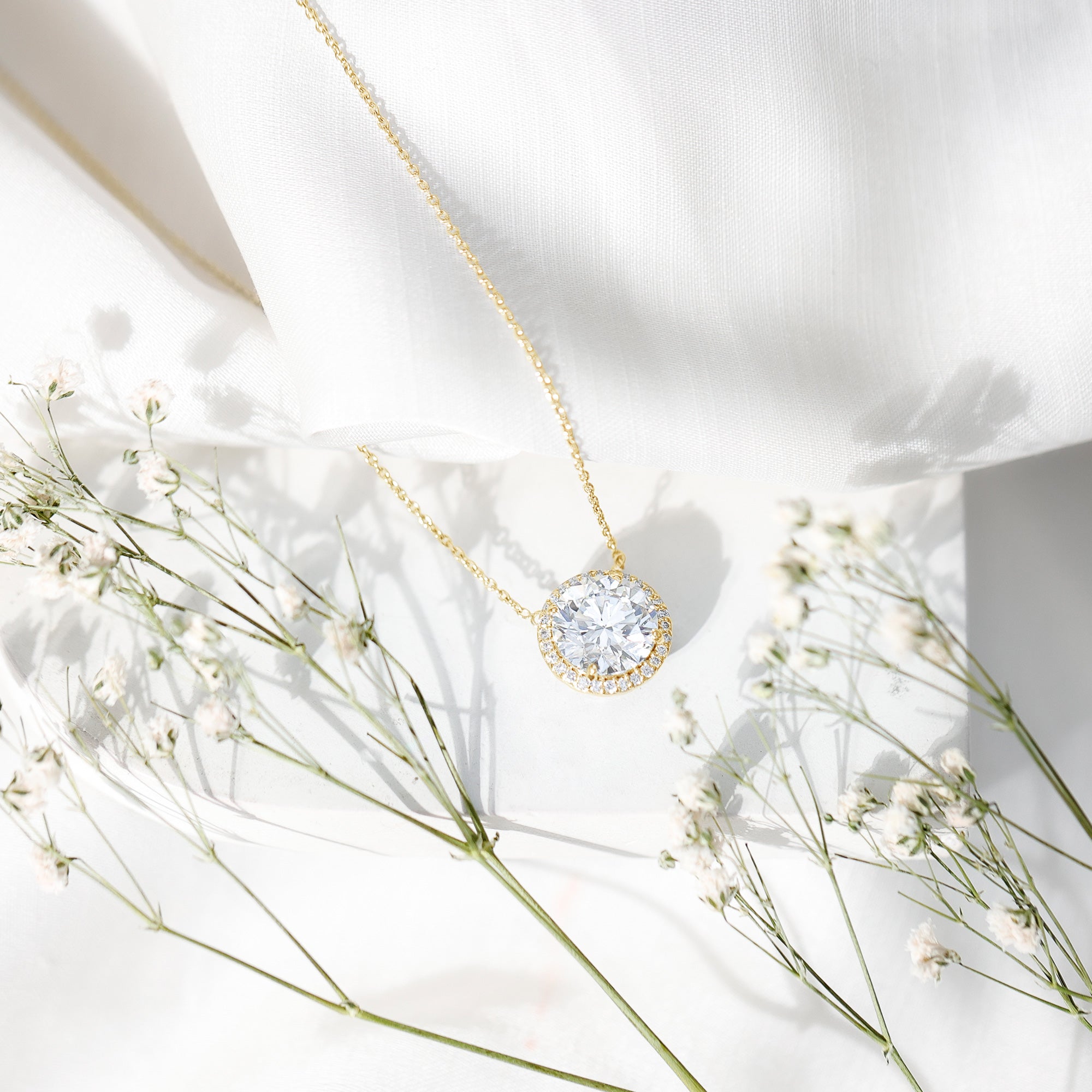 IGI Certified 4 Carat Round Lab Grown Diamond Statement Necklace